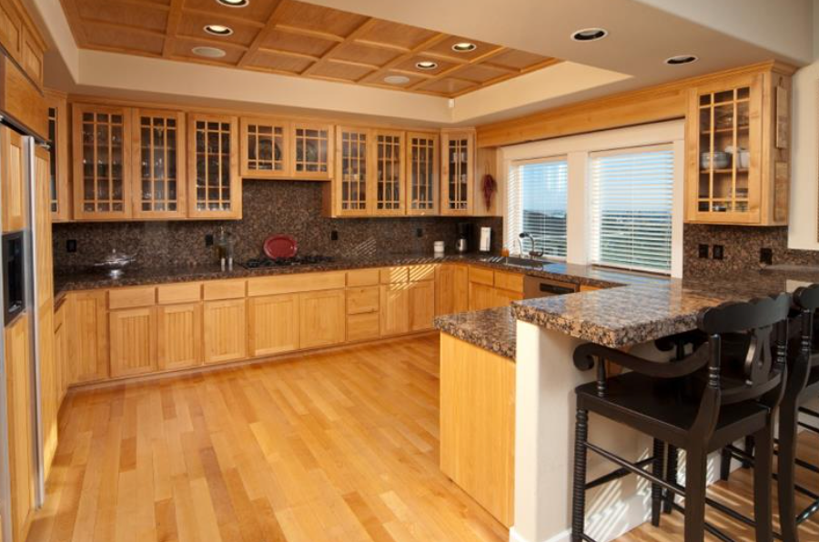 Should You have Hardwood Floors in Your Kitchen